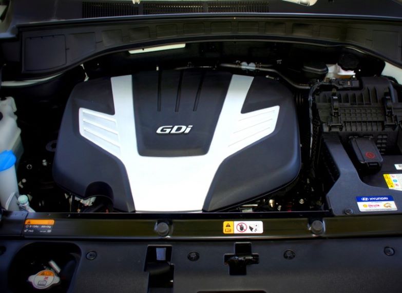 HYUNDAI Tucson Engine
