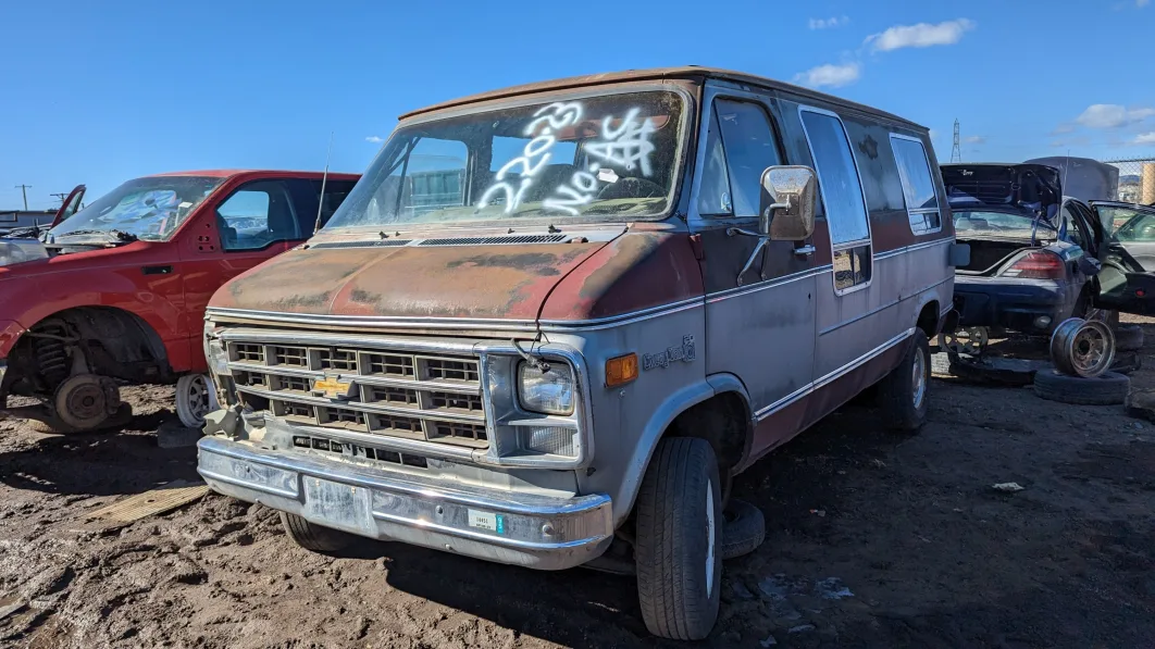 Junkyard Gem: 1978 Chevy Van