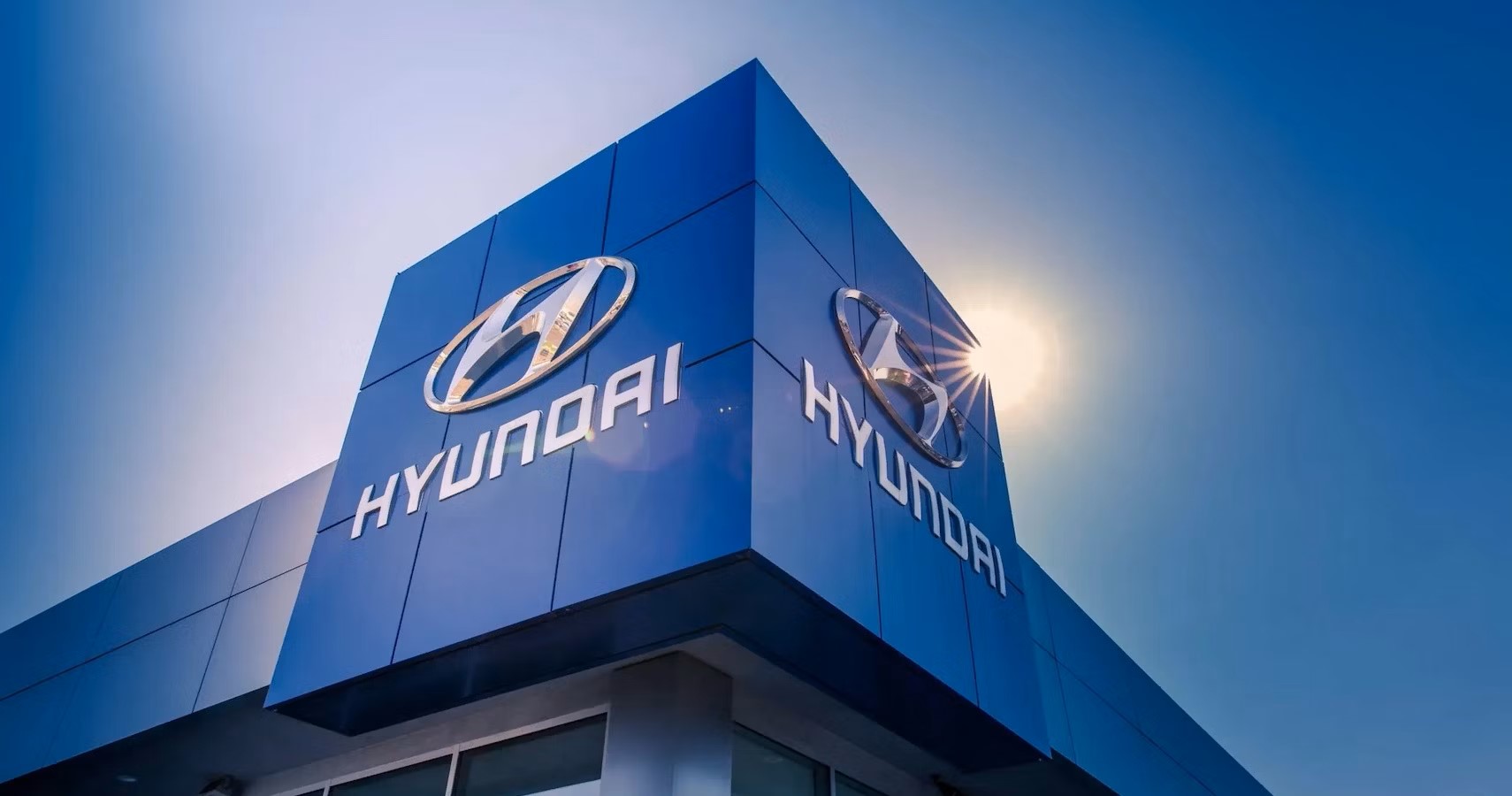 Explore Hyundai's lineup of SUVs, Crossovers, and MPVs