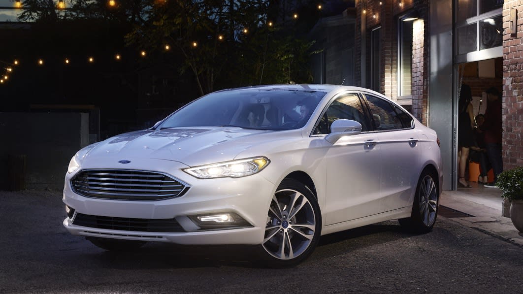 Ford recalls nearly 1.3 million Fusions, Lincoln MKZs for brake hose leaks