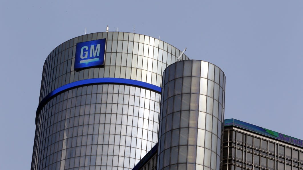 GM offers buyouts to salaried workers, cites economic concerns