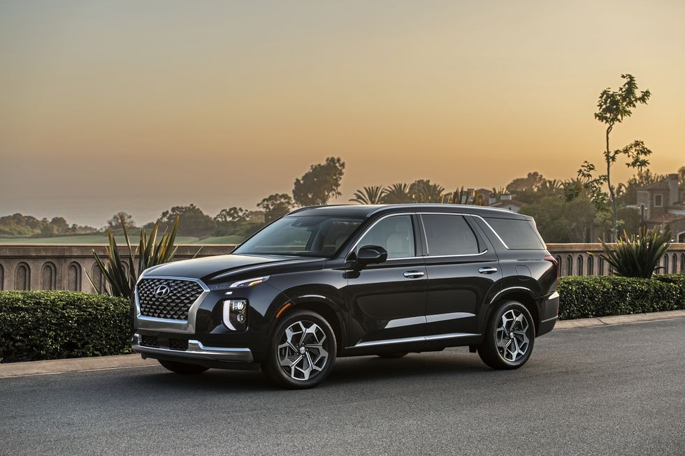 2020-2022 Hyundai Palisade, Kia Telluride Recalled Over Fire Risk