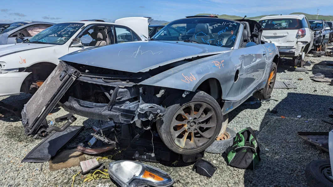 Junkyard Gem: 2003 BMW Z4 2.5i Roadster