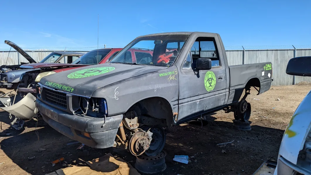 Junkyard Gem: 1990 Isuzu Pickup, Zombie Response Edition