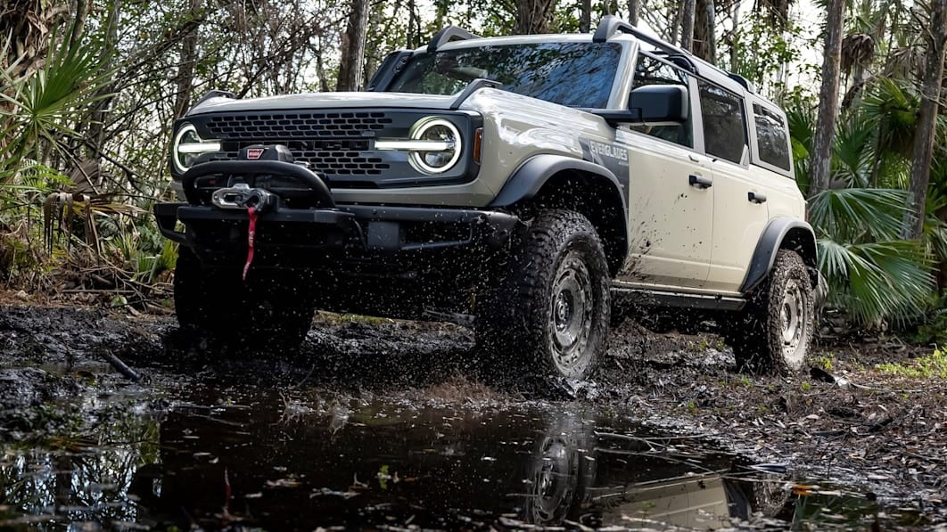 AWD vs. 4WD: Whats the difference, and which is better?