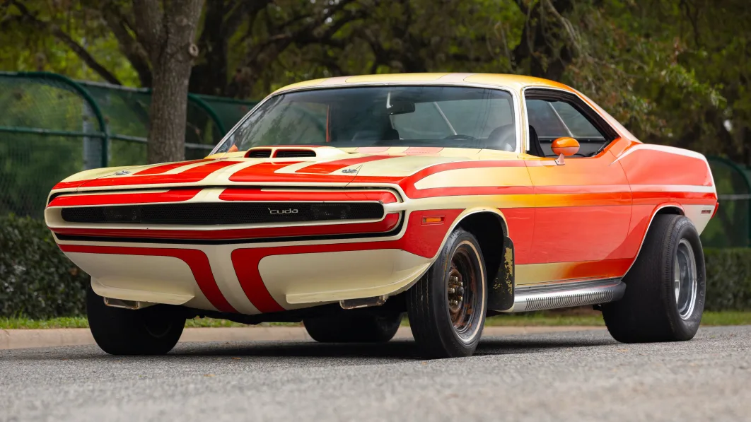 Rapid Transit System Plymouth Cuda, hidden for 46 years, is going up for auction