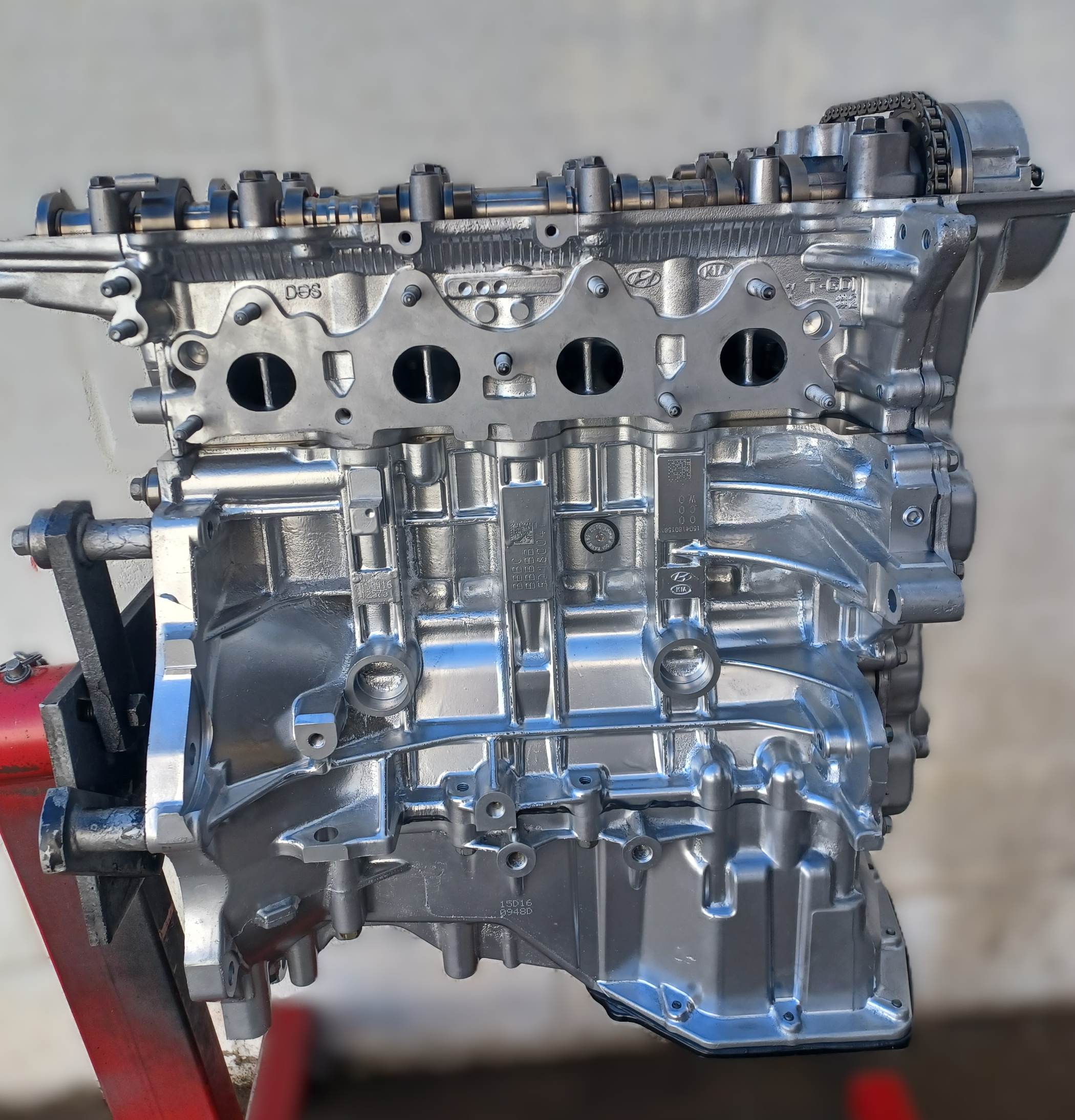 Rebuilt Hyundai Accent engine side view